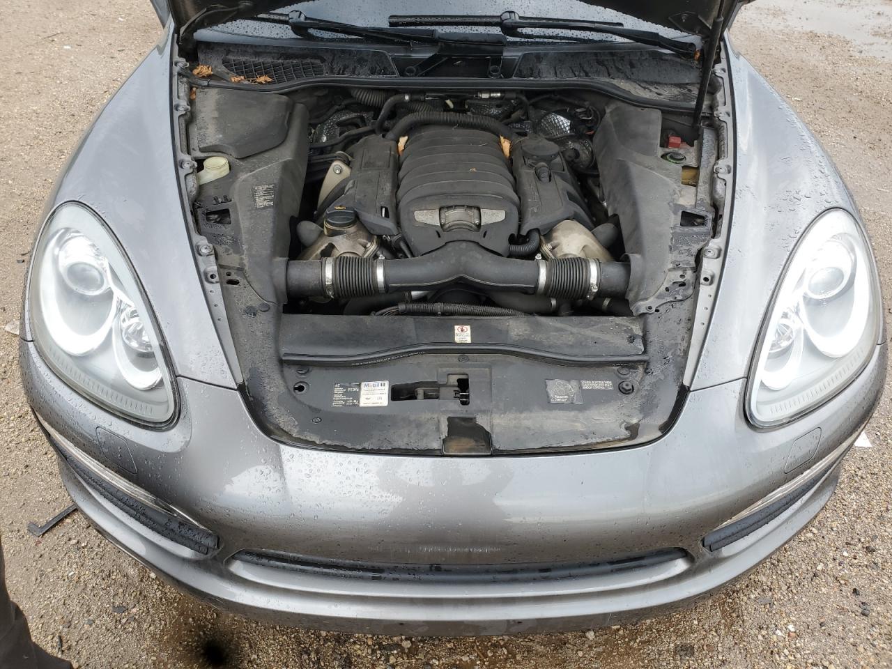 2013 Porsche Cayenne S VIN: WP1AB2A27DLA84248 Lot: 63307145