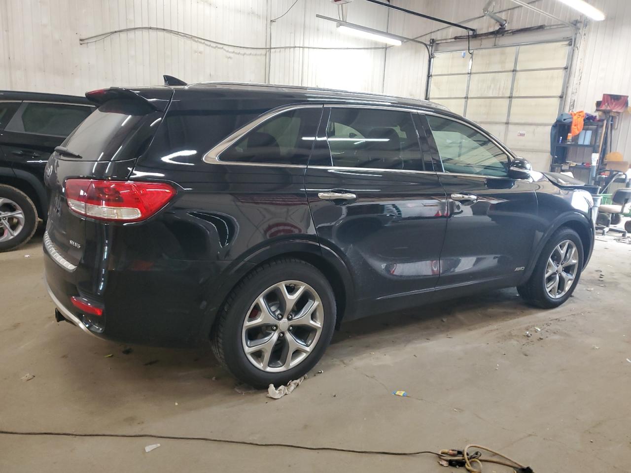 2016 Kia Sorento Sx VIN: 5XYPKDA54GG152281 Lot: 65539065