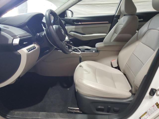  NISSAN ALTIMA 2019 Biały
