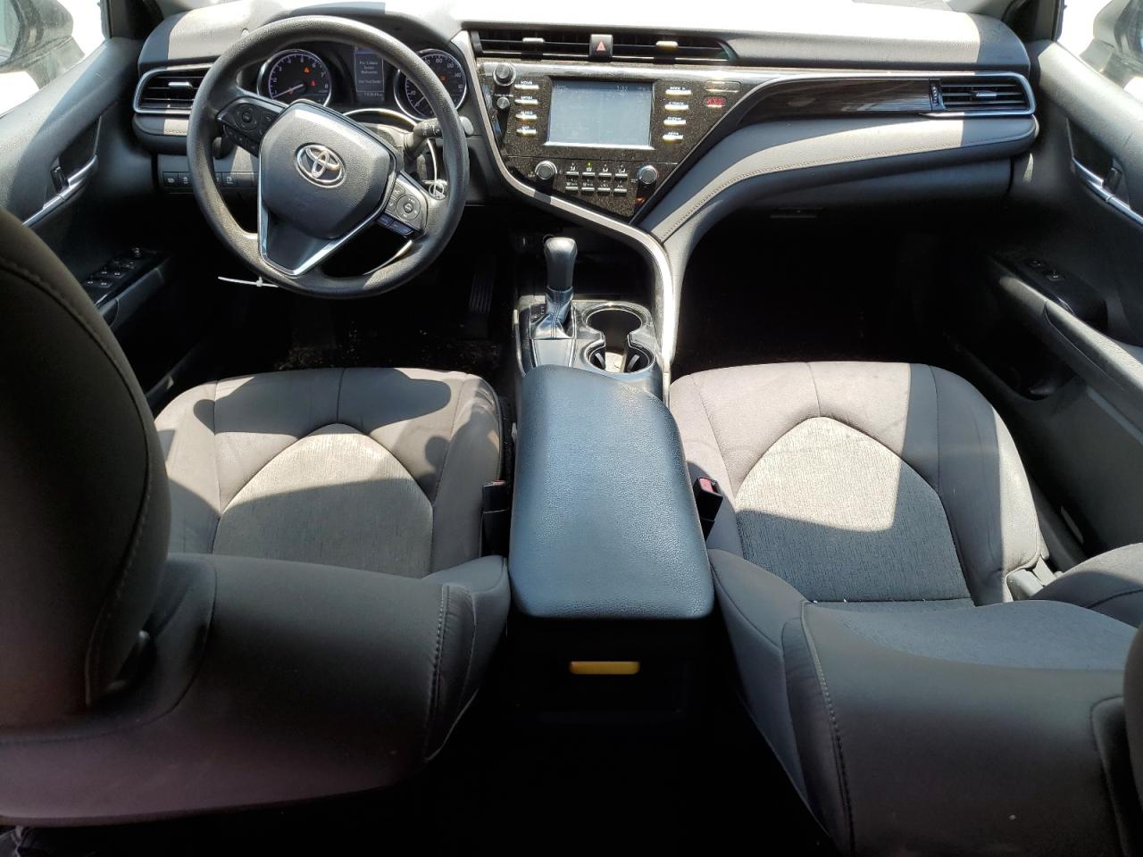 4T1B11HK1KU229120 2019 Toyota Camry L