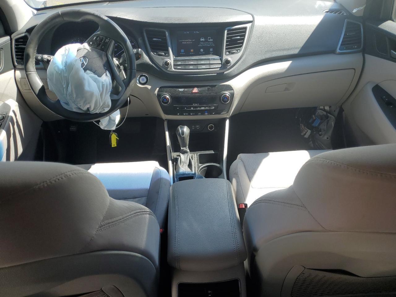 2018 Hyundai Tucson Sport VIN: KM8J3CAL3JU695652 Lot: 65113215