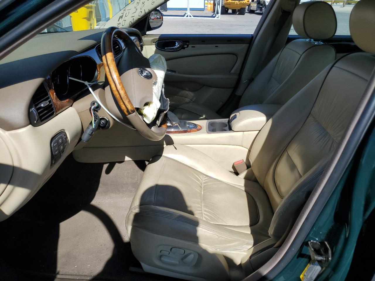sajwa71bx7sh13359 SAJWA71BX7SH13359 2007 Jaguar Xj8
