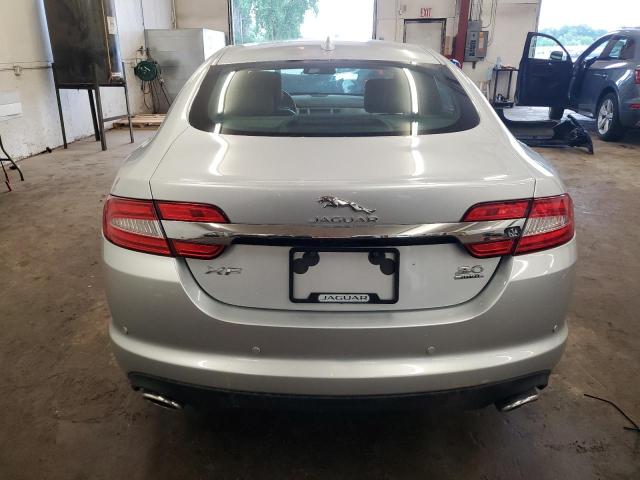  JAGUAR XF 2014 Silver