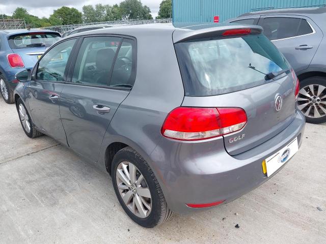 2009 VOLKSWAGEN GOLF S