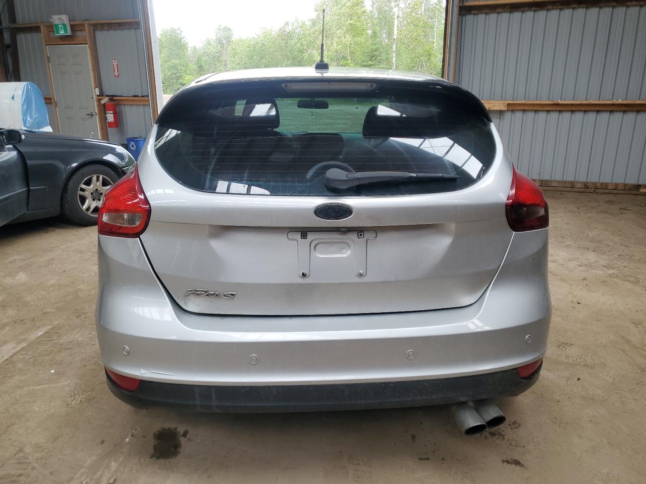 2016 Ford Focus Se VIN: 1FADP3K23GL316553 Lot: 64233285