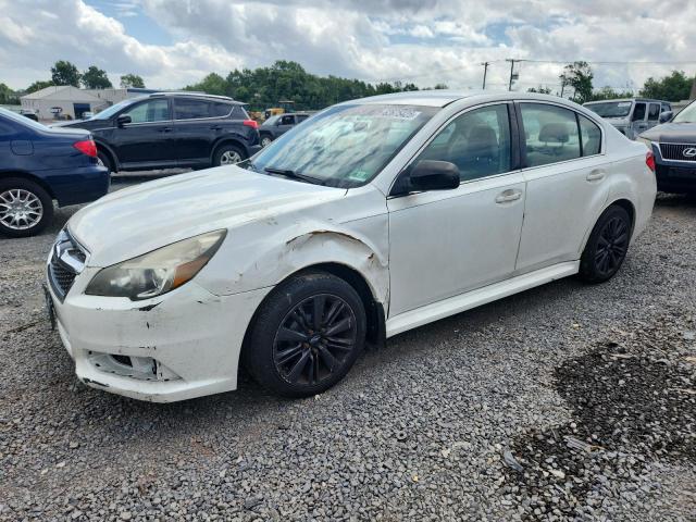  SUBARU LEGACY 2013 Biały