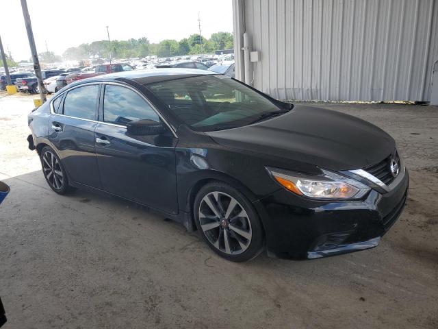  NISSAN ALTIMA 2017 Czarny