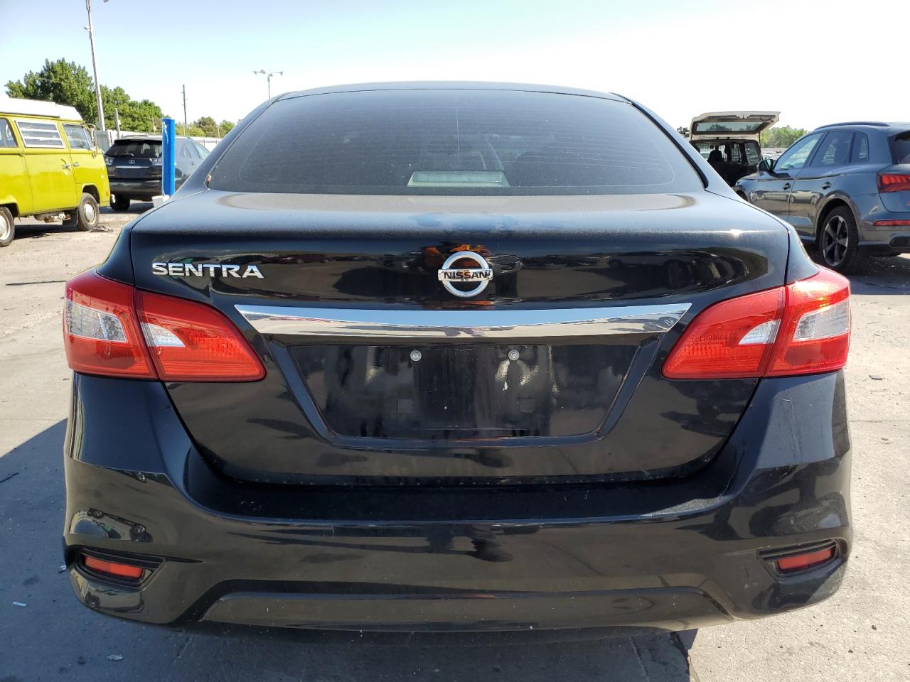 2017 Nissan Sentra S VIN: 3N1AB7APXHY409789 Lot: 63263835