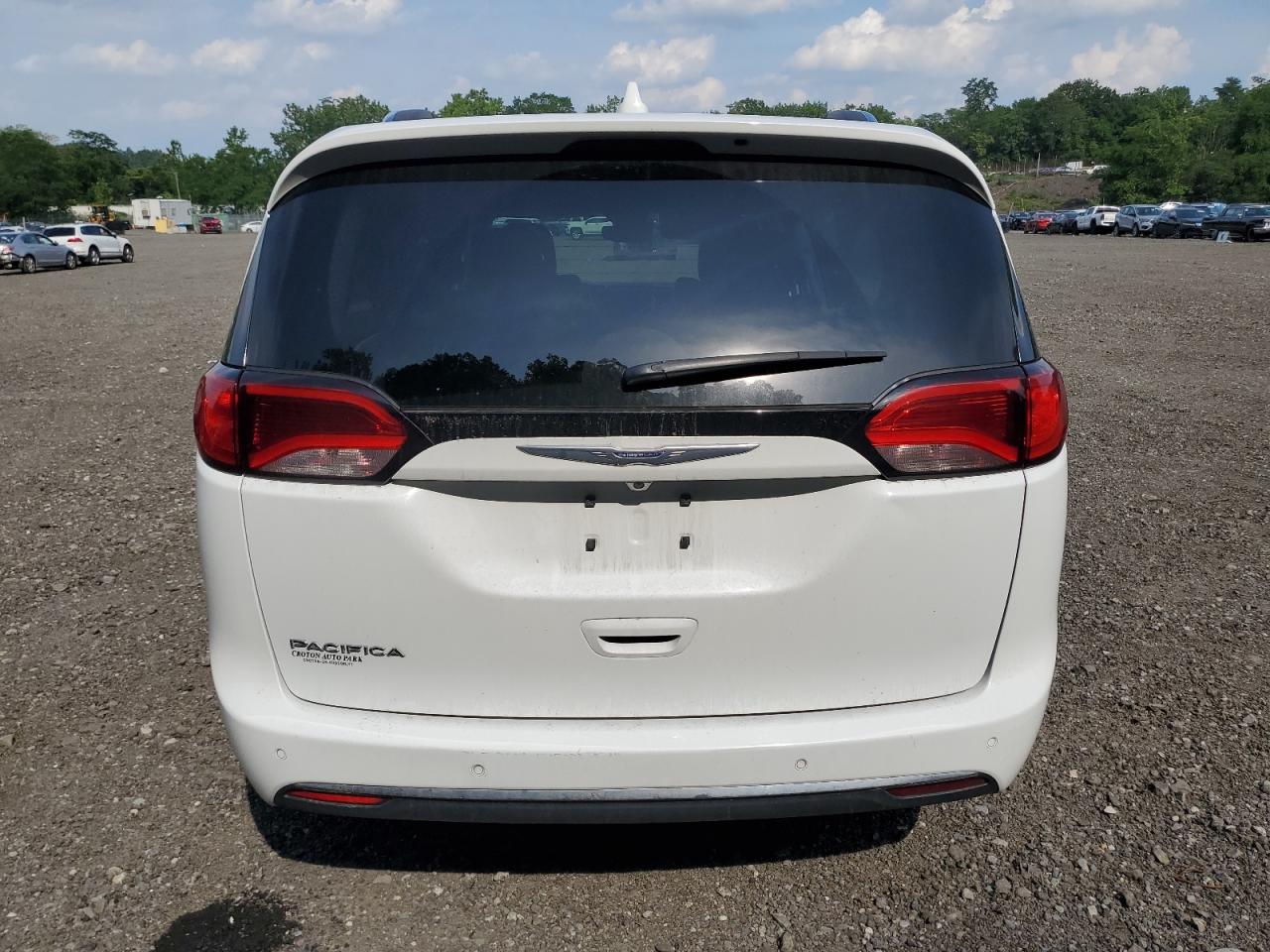 2017 Chrysler Pacifica Touring L Plus VIN: 2C4RC1EG6HR507156 Lot: 64320375