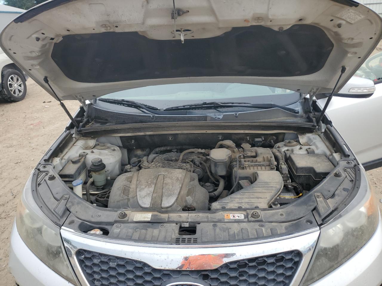 2013 Kia Sorento Lx VIN: 5XYKT4A21DG422687 Lot: 64092755