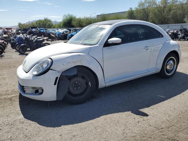 Hatchbacks VOLKSWAGEN BEETLE 2012 Biały