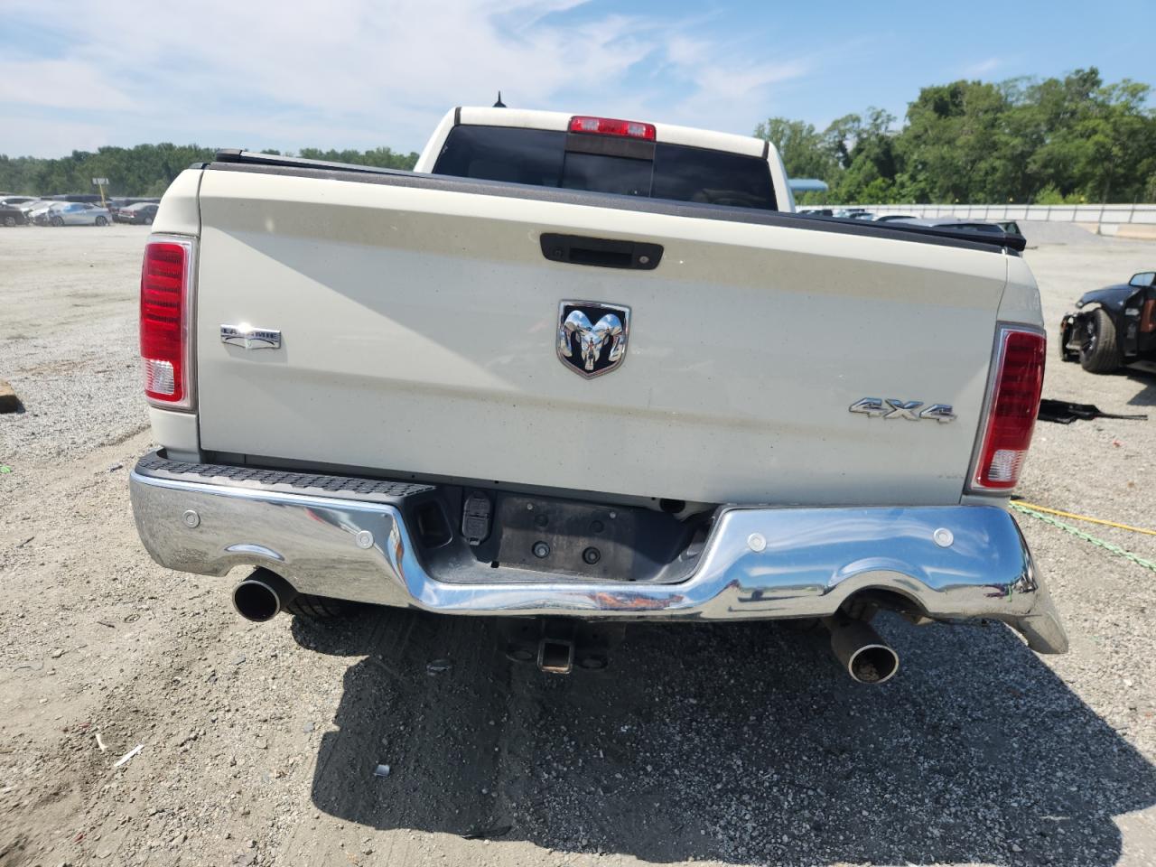 2017 Ram 1500 Laramie VIN: 1C6RR7NT2HS802761 Lot: 63326895