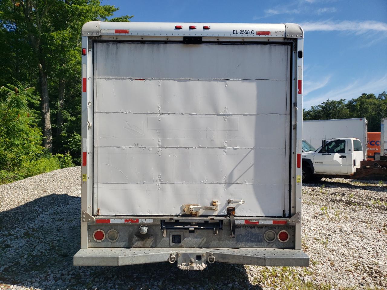 2009 Ford Econoline E450 Super Duty Cutaway Van VIN: 1FDXE45SX9DA08206 Lot: 63551895