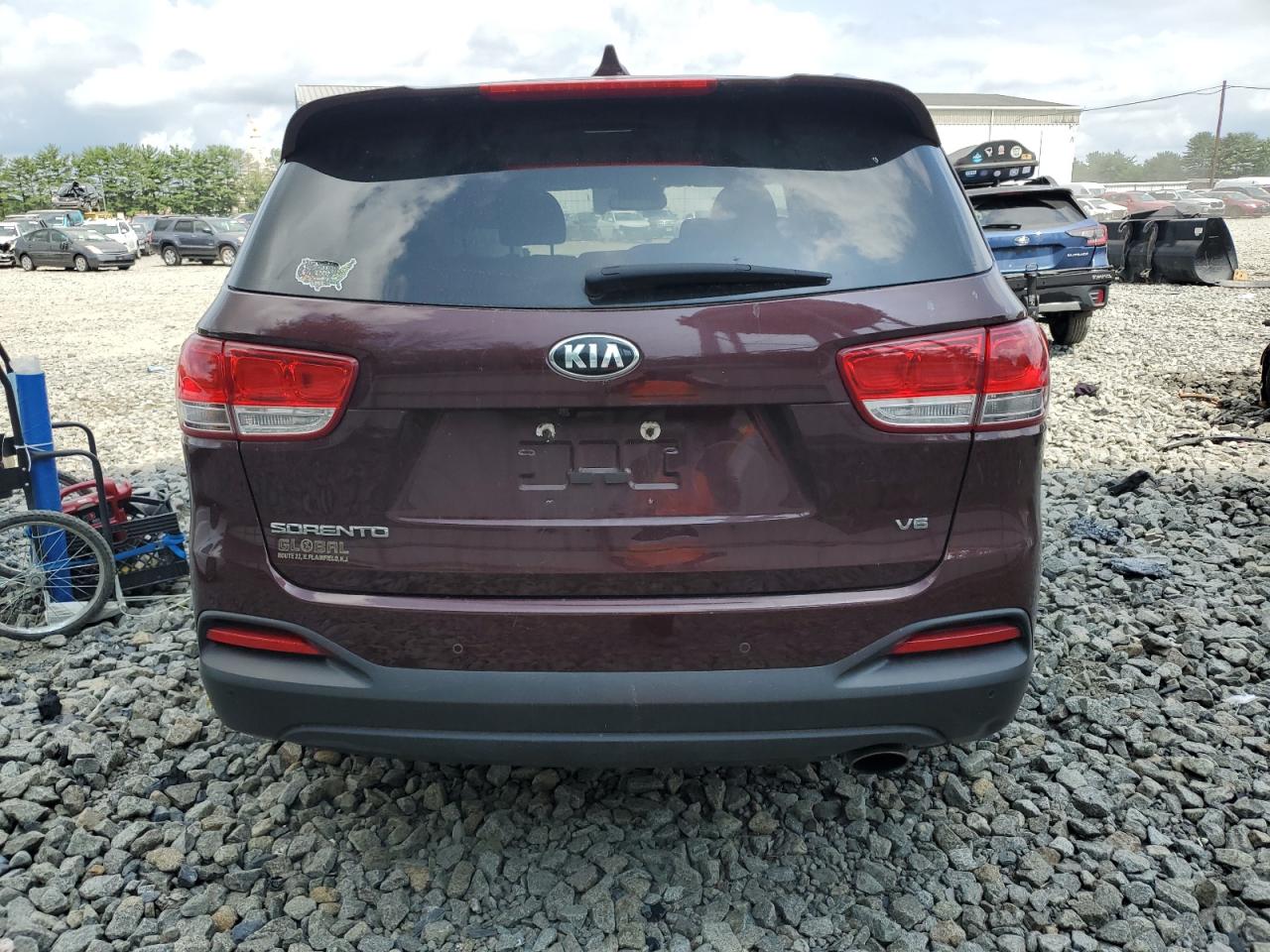 2018 Kia Sorento Lx VIN: 5XYPGDA56JG372191 Lot: 64513465