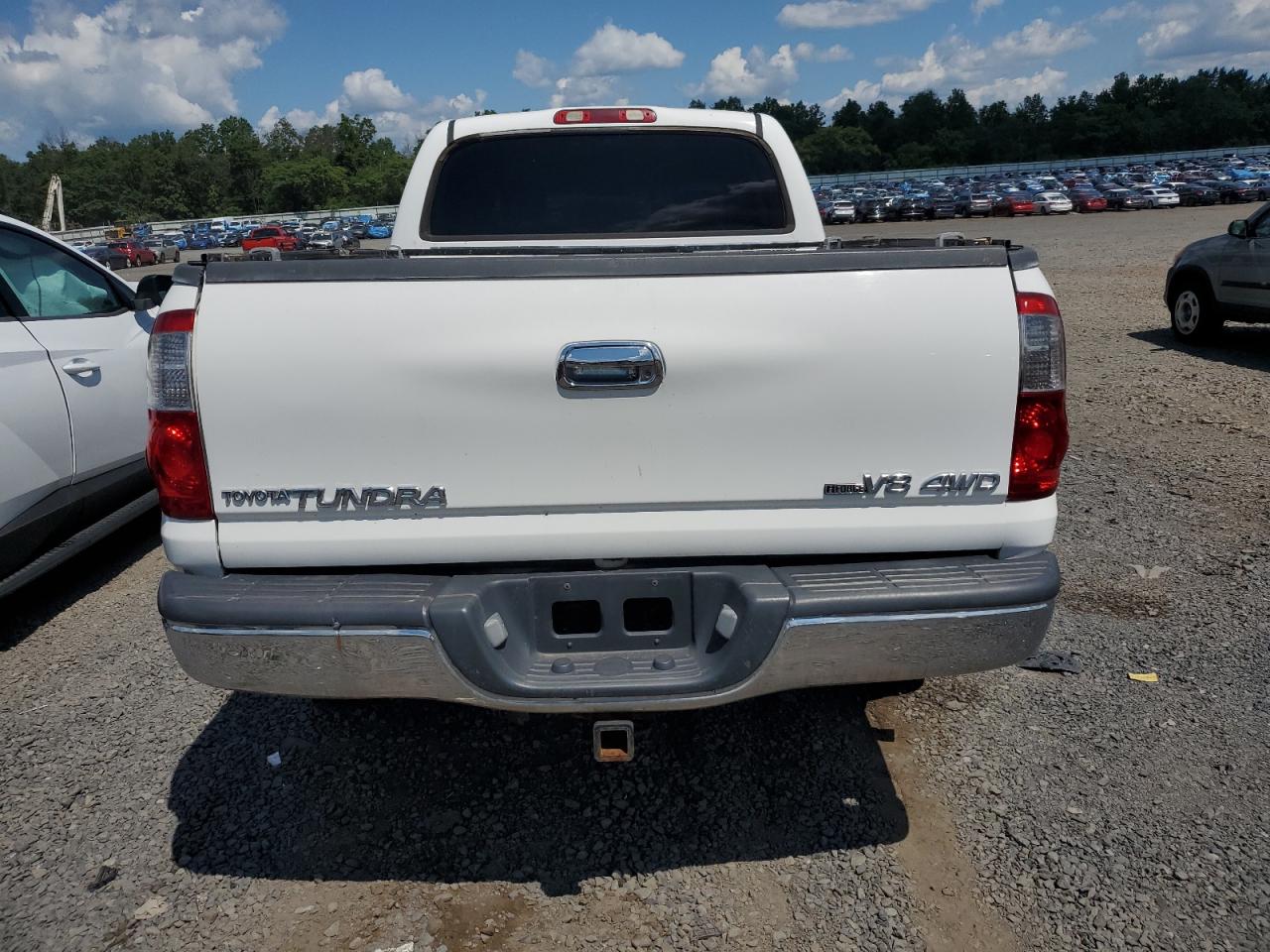 2005 Toyota Tundra Double Cab Sr5 VIN: 5TBDT44145S470421 Lot: 65425405