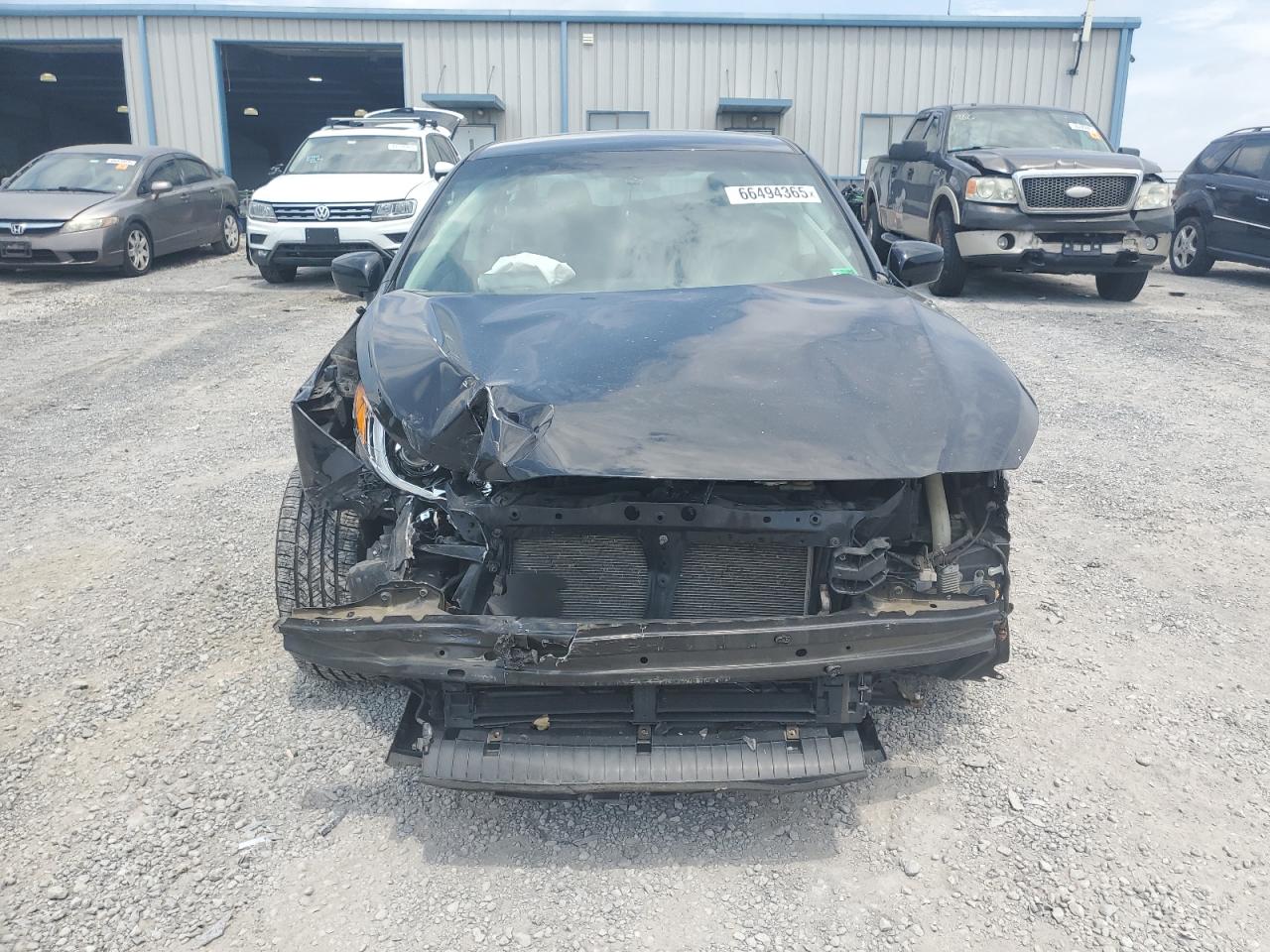 2015 Subaru Legacy 2.5I Premium VIN: 4S3BNAC67F3003095 Lot: 66494365