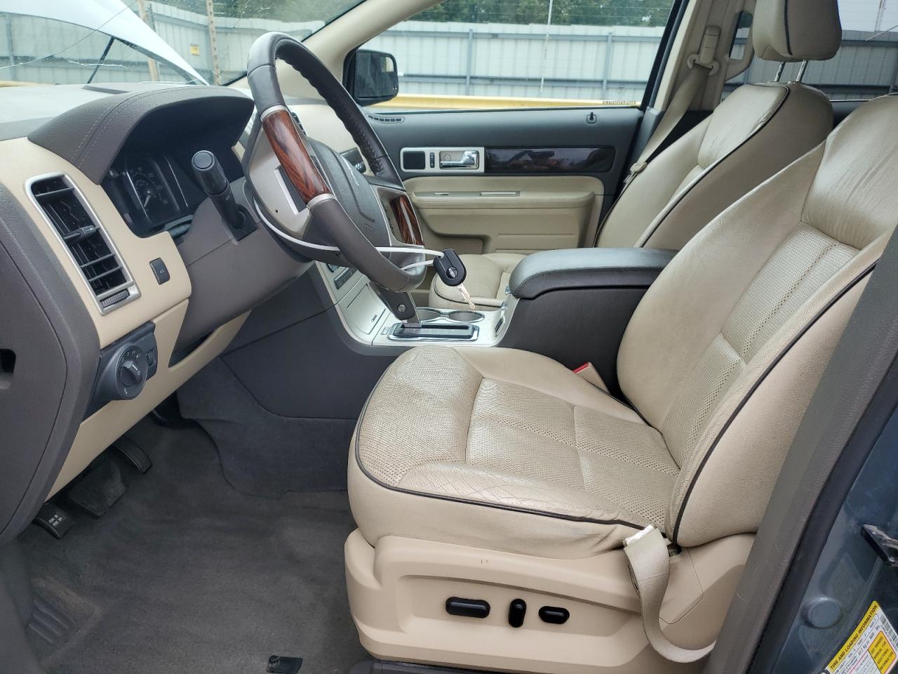 2010 Lincoln Mkx VIN: 2LMDJ6JC1ABJ35403 Lot: 64978955