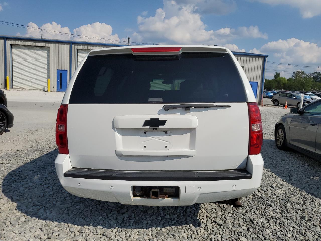 2007 Chevrolet Suburban K1500 VIN: 1GNFK16Y77R376764 Lot: 64812405