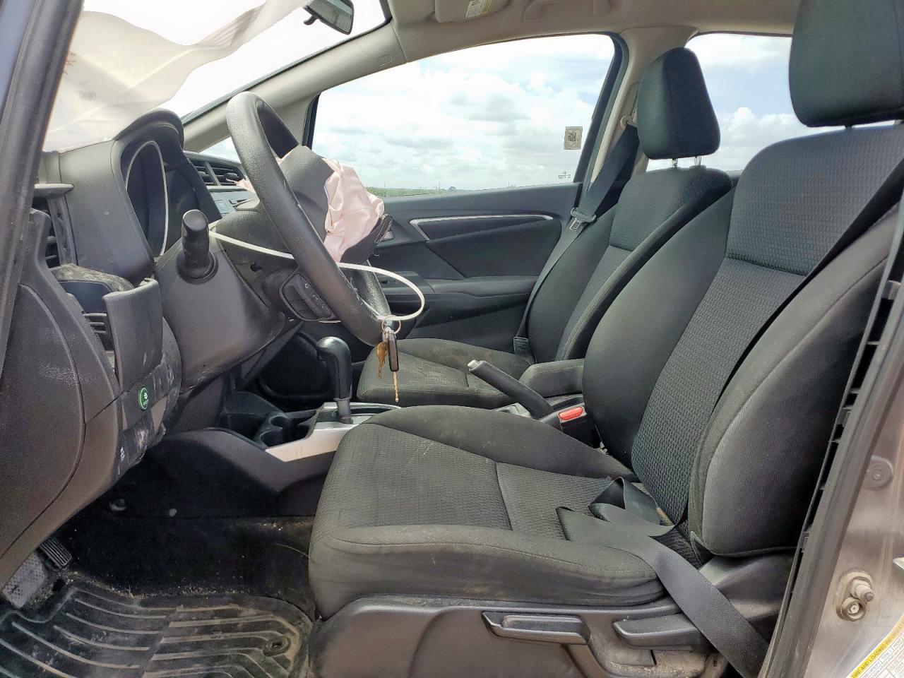 2019 Honda Fit Lx VIN: 3HGGK5H4XKM751752 Lot: 64060995
