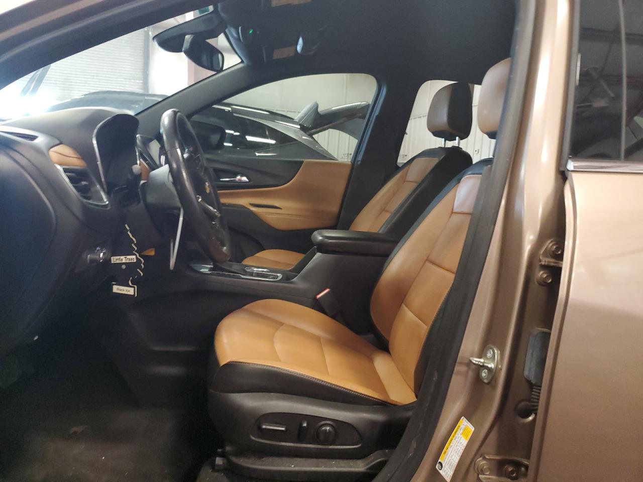 2019 Chevrolet Equinox Premier VIN: 2GNAXNEV4K6247430 Lot: 65116835