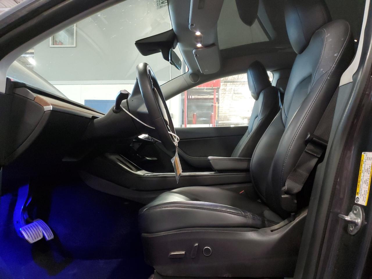 2022 Tesla Model Y VIN: 7SAYGDEF1NF396485 Lot: 63058525