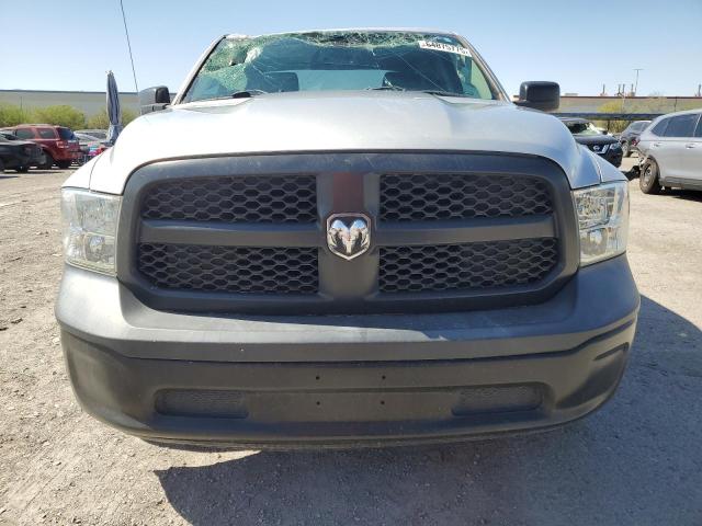  RAM 1500 2018 Srebrny