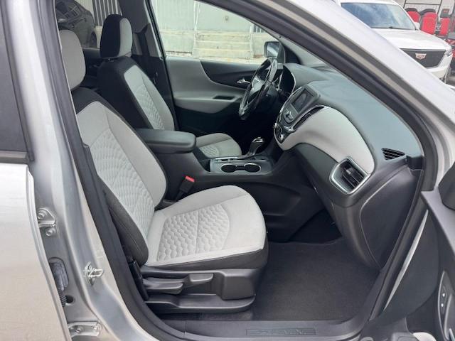  CHEVROLET EQUINOX 2020 Srebrny