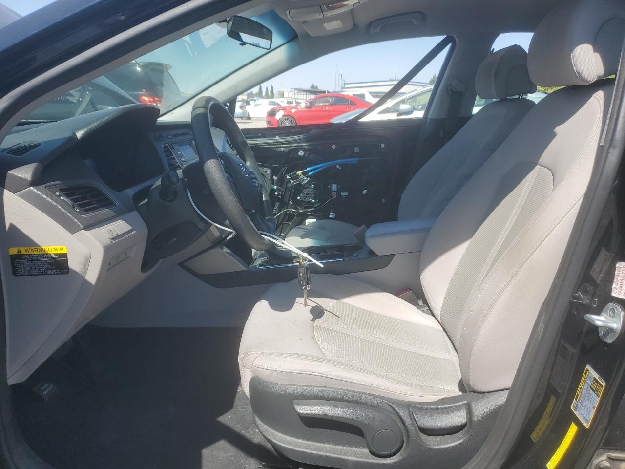 2015 Hyundai Sonata Se VIN: 5NPE24AF3FH039915 Lot: 64830365