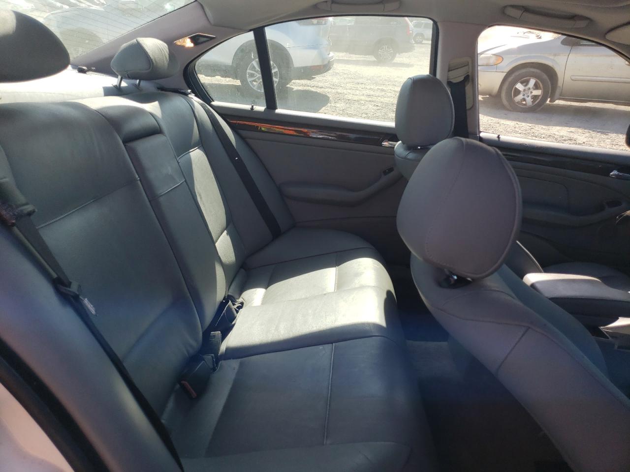 2002 BMW 325 I VIN: WBAET37442NG74598 Lot: 63249305