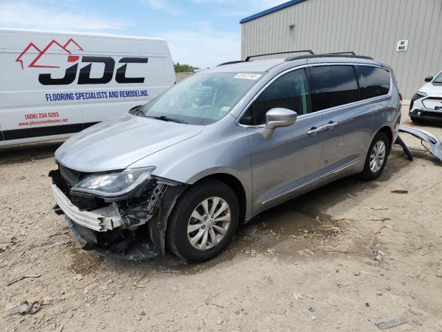  CHRYSLER PACIFICA 2017 Серебристый