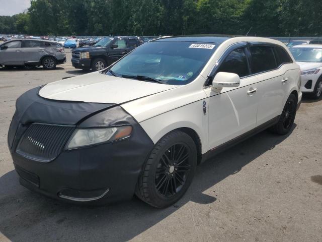  LINCOLN MKT 2013 White
