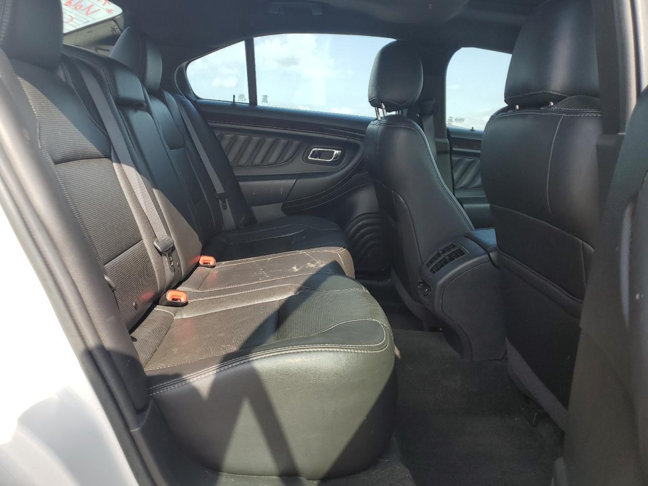2013 Ford Taurus Limited VIN: 1FAHP2F85DG137672 Lot: 64028235