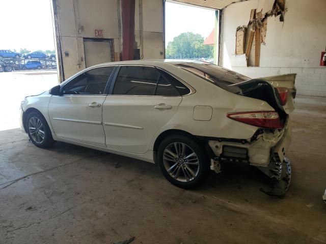  TOYOTA CAMRY 2016 Белы