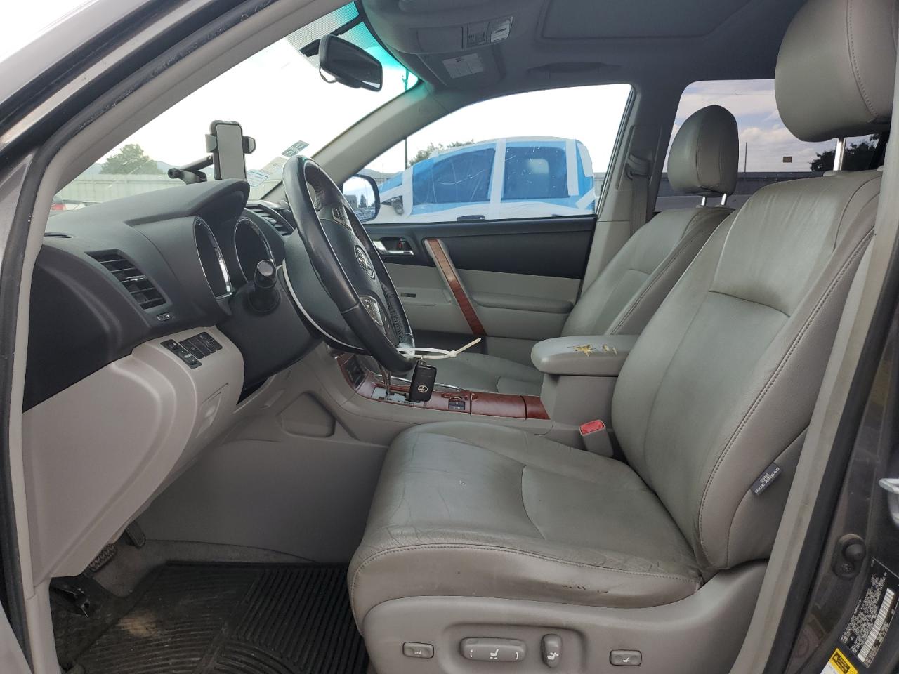 2009 Toyota Highlander Limited VIN: JTEES42A692145330 Lot: 64486555