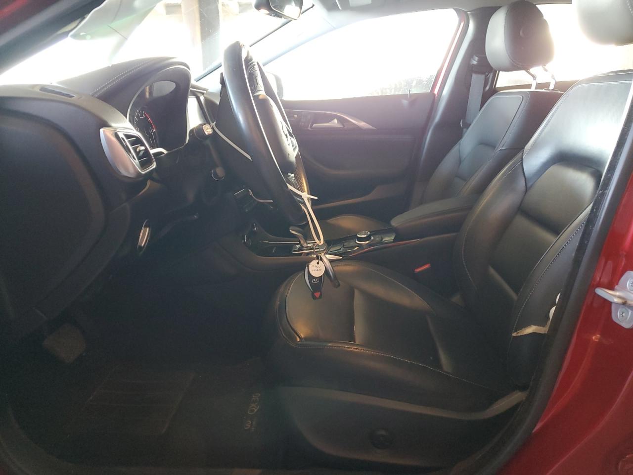 2017 Infiniti Qx30 Base VIN: SJKCH5CR8HA026605 Lot: 65477615