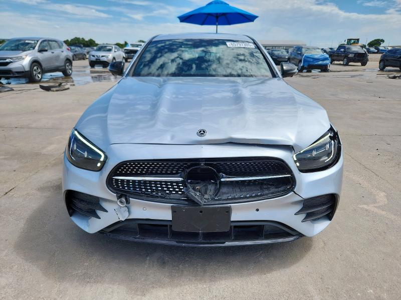  MERCEDES-BENZ E-CLASS 2021 Серебристый