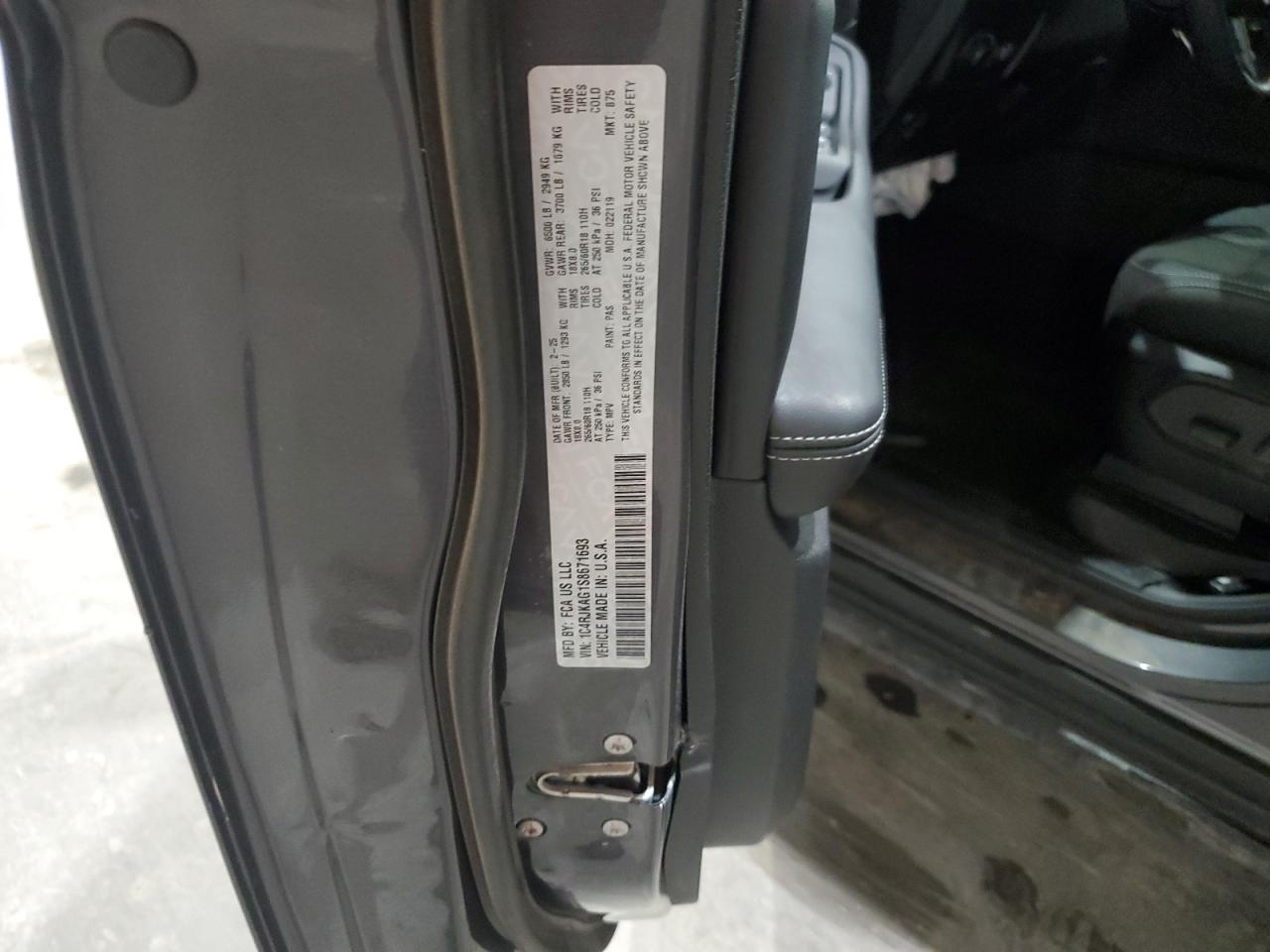 2025 Jeep Grand Cherokee L Laredo VIN: 1C4RJKAG1S8671693 Lot: 64365705