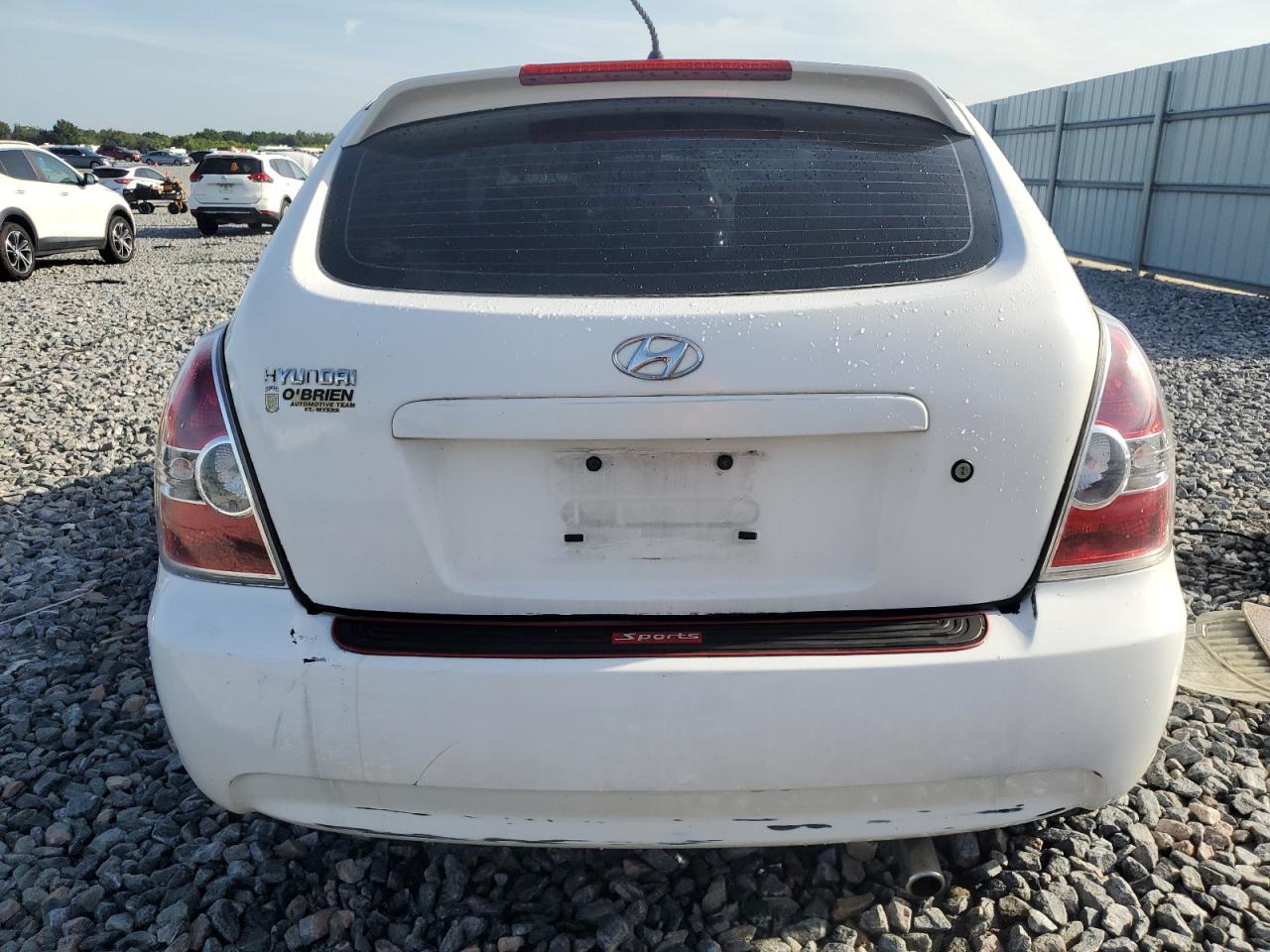 2008 Hyundai Accent Gs VIN: KMHCM36C38U058172 Lot: 63912715