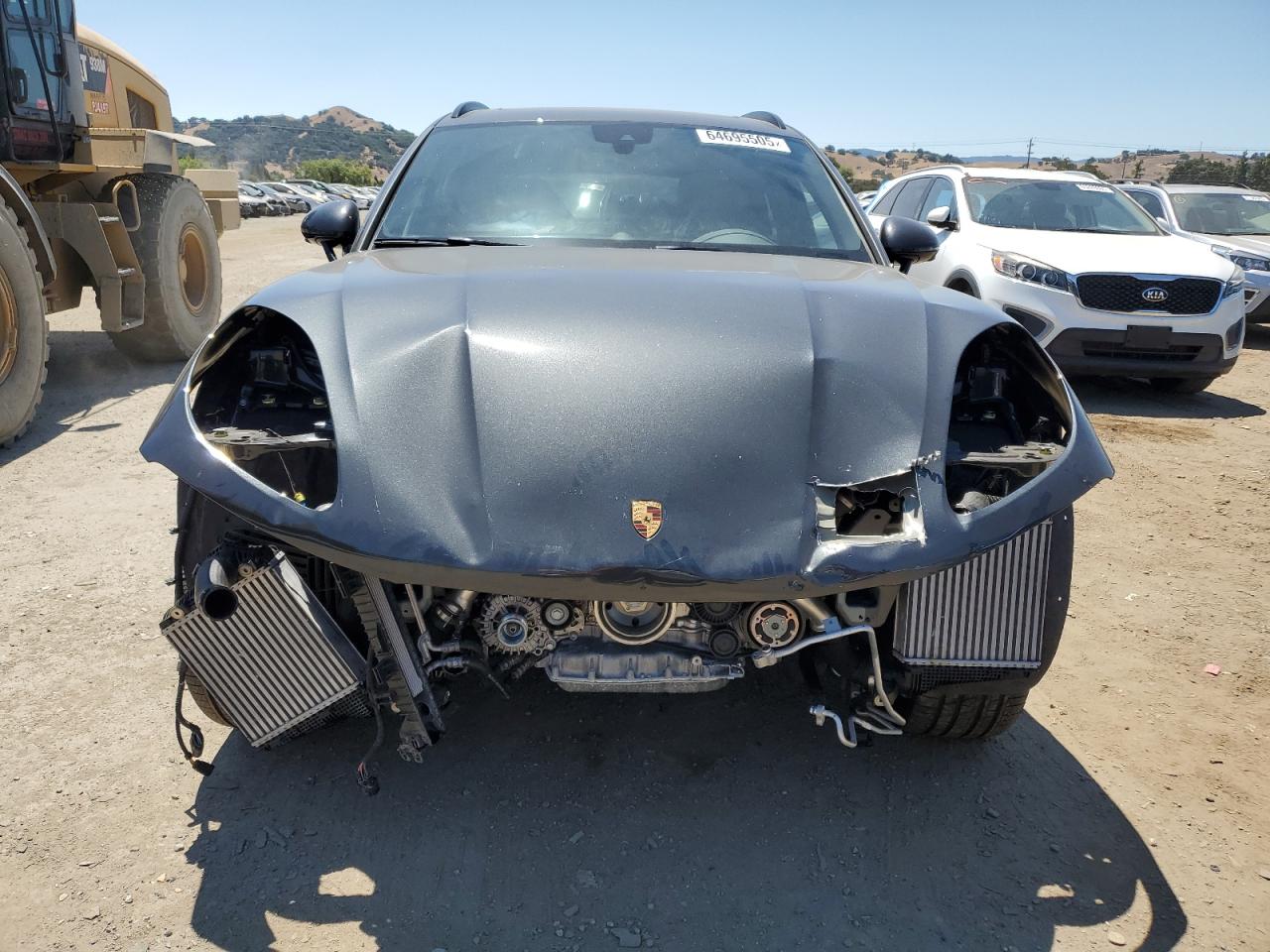 2025 Porsche Macan Gts VIN: WP1AF2A57SLB50051 Lot: 64695505