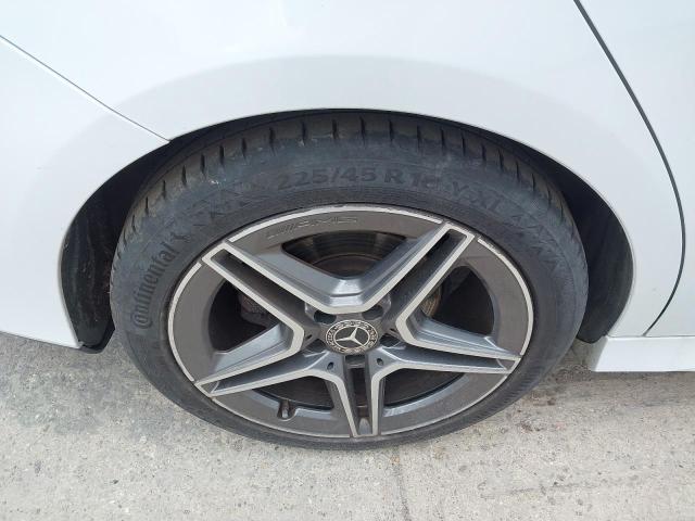 2021 MERCEDES BENZ CLA 180 AM