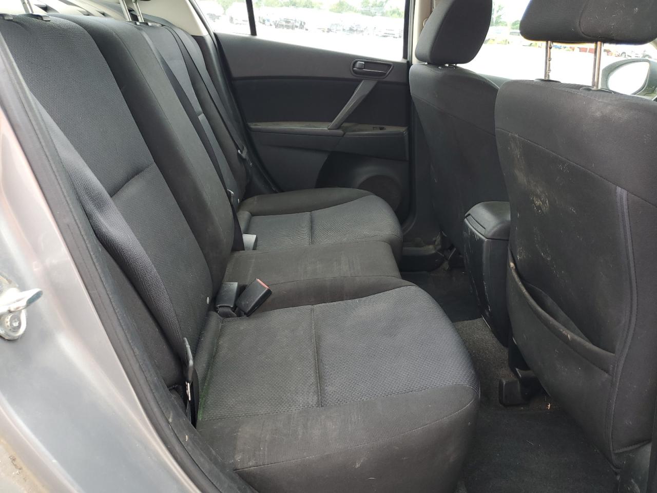 2011 Mazda 3 I VIN: JM1BL1UF6B1467828 Lot: 64803615
