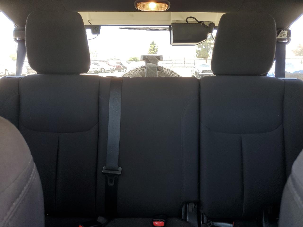 2014 Jeep Wrangler Unlimited Sport VIN: 1C4HJWDG1EL221302 Lot: 63331015