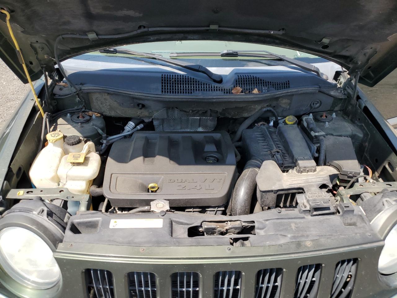 2007 Jeep Compass Limited VIN: 1J8FF57W07D418103 Lot: 66126825