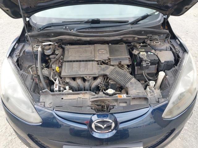 2014 MAZDA 2 SE