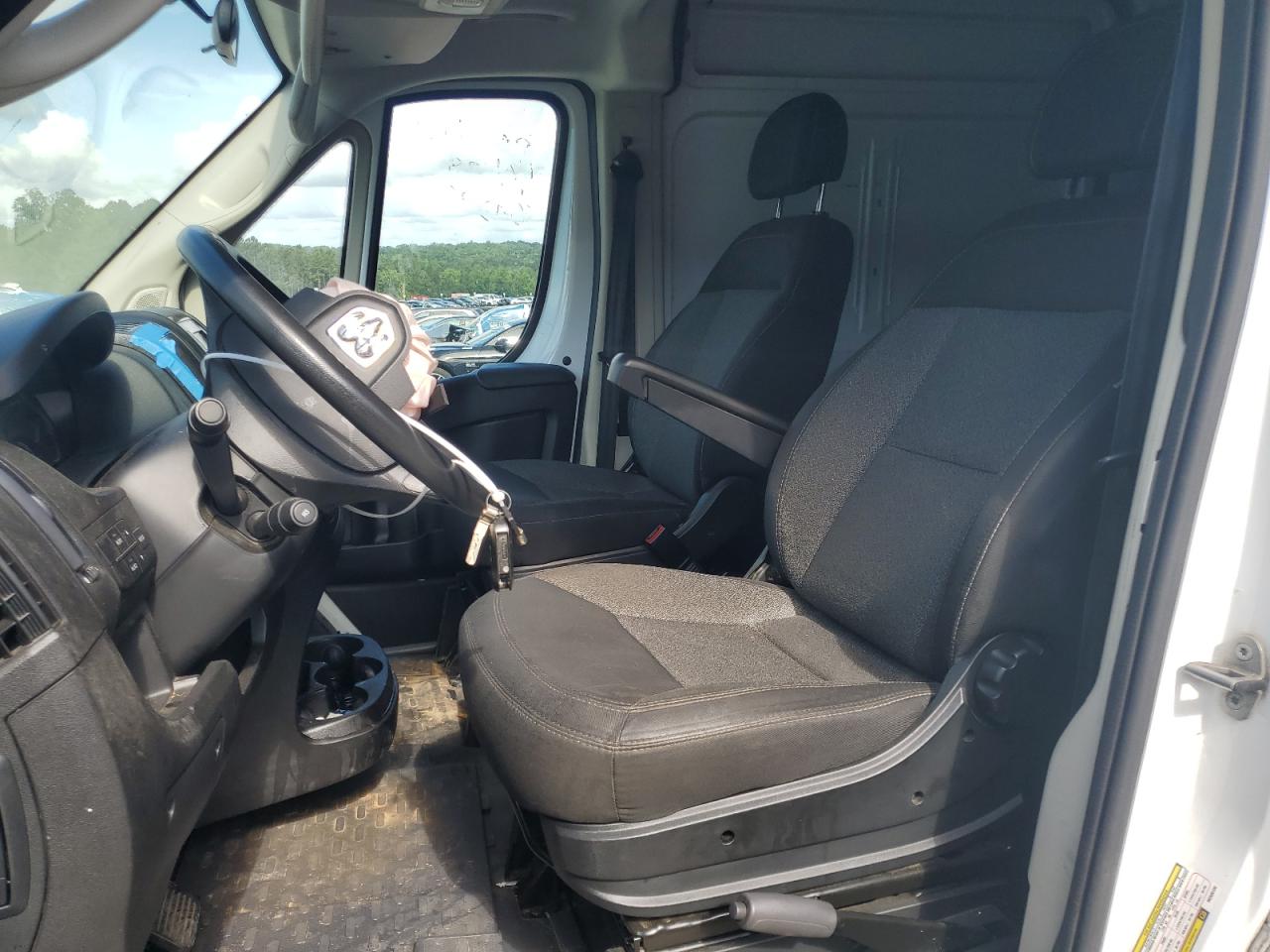 2021 Ram Promaster 1500 1500 High VIN: 3C6LRVBG0ME530130 Lot: 64468205