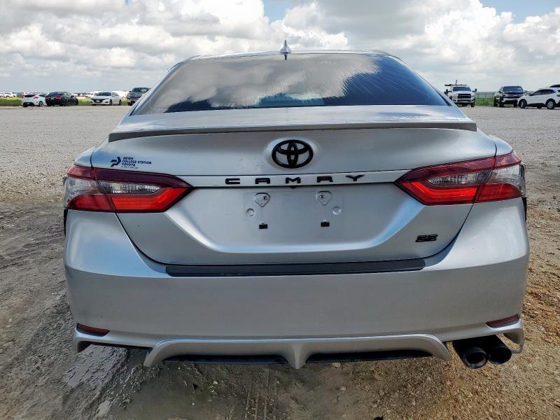 TOYOTA CAMRY 2024 Srebrny