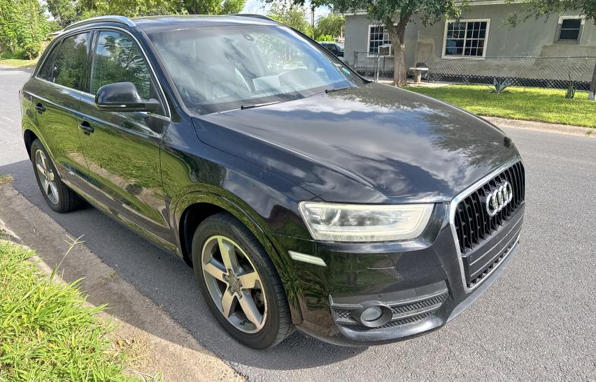 Parquets AUDI Q3 2015 Czarny