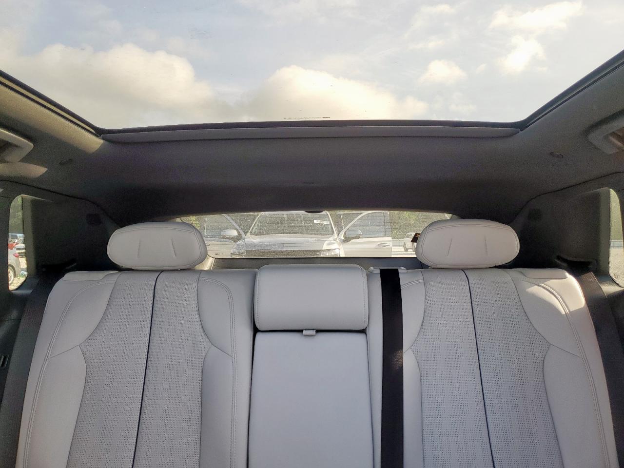 2023 Cadillac Lyriq Luxury VIN: 1GYKPMRK8PZ002160 Lot: 65990035