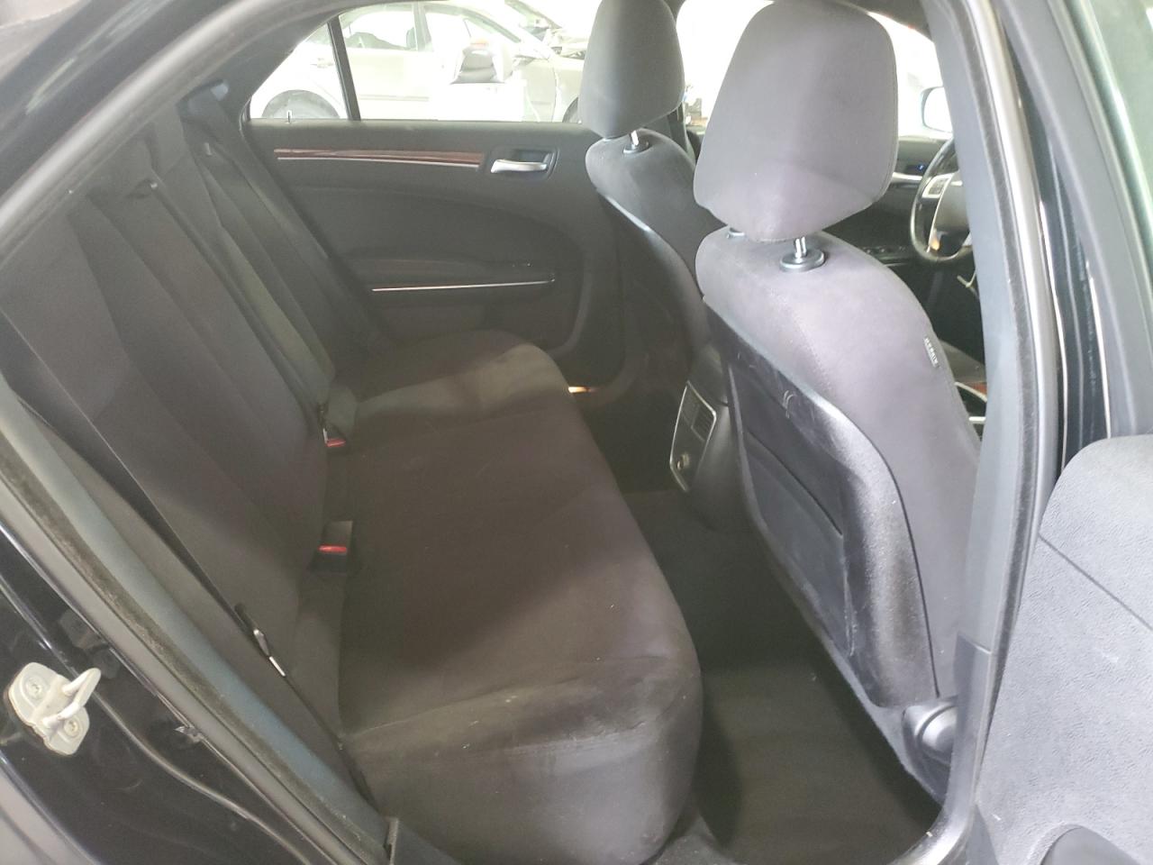 2012 Chrysler 300 VIN: 2C3CCAAG8CH165644 Lot: 66579575