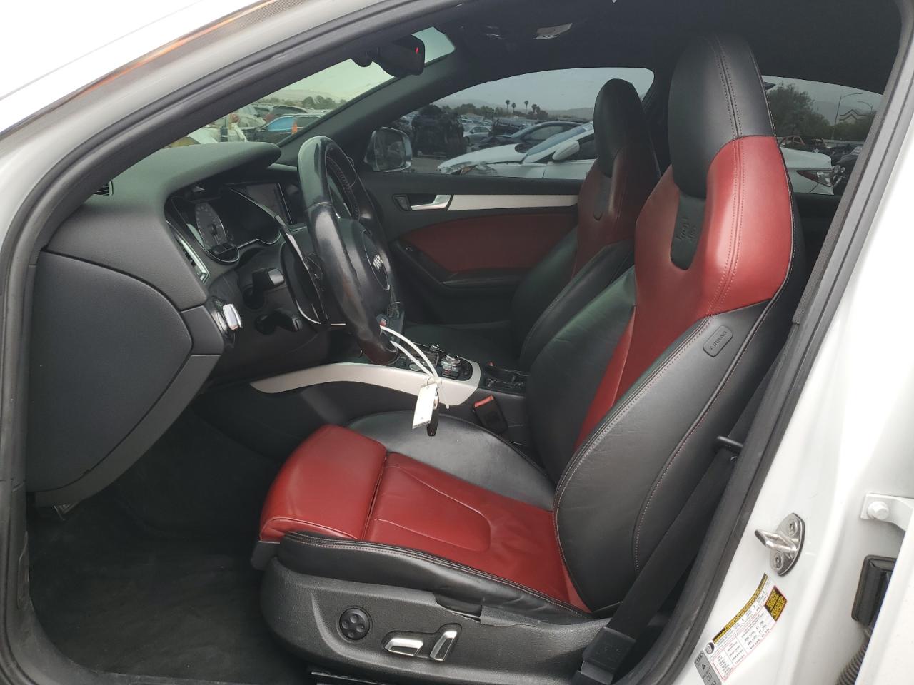 2013 Audi S4 Premium Plus VIN: WAUBGAFL2DA249179 Lot: 63099565
